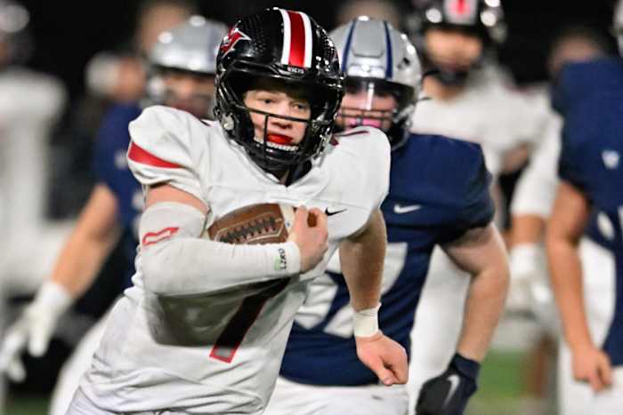 a Wilsonville Mountain View 5A Oregon football final November 24 2023 Leon Neuschwander 28